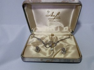 Sterling silver zilver Vintage designer Am Lee necklace set schroefoorbellen collier ketting screw back earrings costume original box originele doos f.JPG