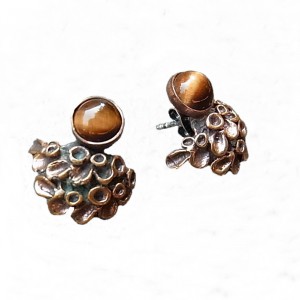 Hannu Ikonen Finland bronze bronzen oorstekers oorbellen earrings tiger eye tijgeroog reindeer moss rendier mos vintage modernist scandinavian 2.jpg