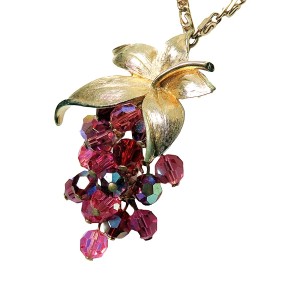 Vintage purple pink grape waterfall pendant necklace hanger kettig collier designer 1960s 1970s 60er jaren 70er 9.jpg