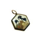 Japanse Satsuma antieke Shimazu porseleinen zilveren hanger uit de Meiji-periode (1868-1912).